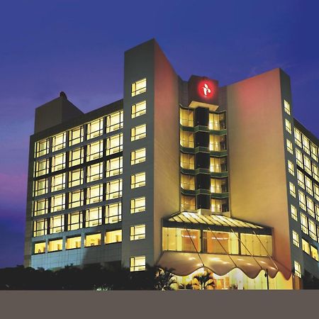 Ramada By Wyndham Navi Mumbai Hotel Kültér fotó