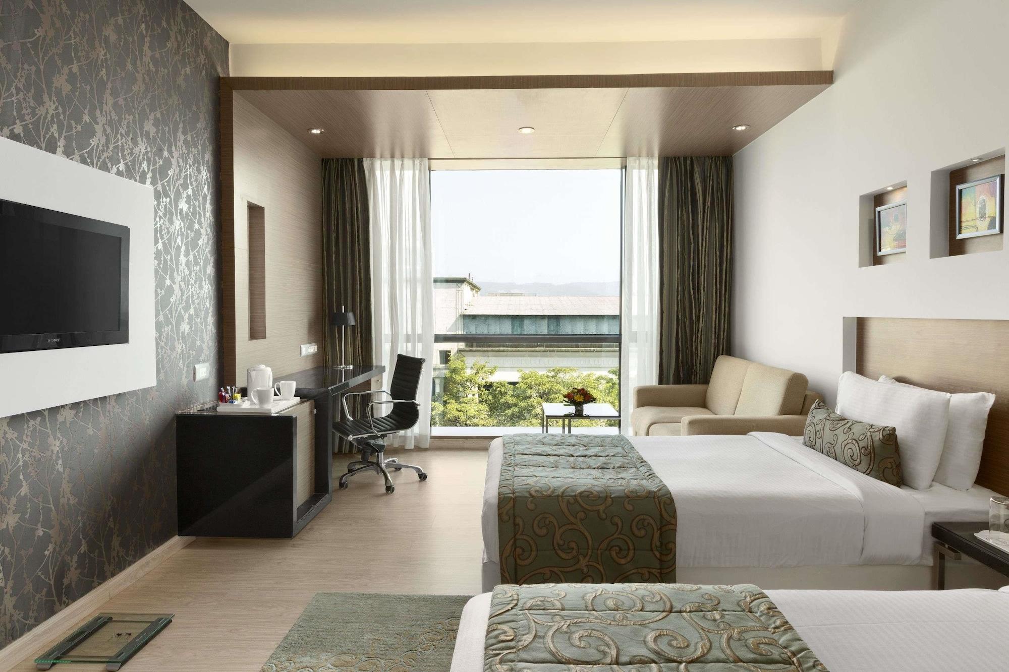 Ramada By Wyndham Navi Mumbai Hotel Kültér fotó