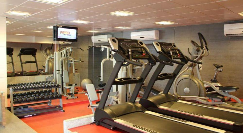 Ramada By Wyndham Navi Mumbai Hotel Kültér fotó